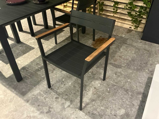 Diphano metris terrastafel met stoelen - afbeelding 5 van  8