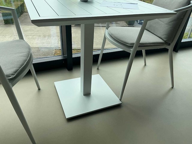 Diphano metris tuintafel met 2 stoelen - afbeelding 4 van  6
