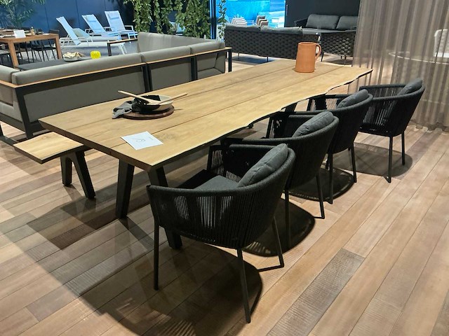 Diphano pure boomstam tuintafel met zitbank en 4 stoelen - afbeelding 2 van  8