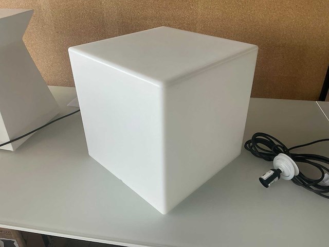 Diphano verlichte kubus (15x) - afbeelding 2 van  5