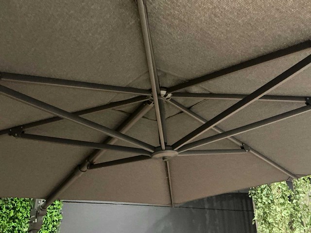 Diphano zweefparasol - afbeelding 3 van  6
