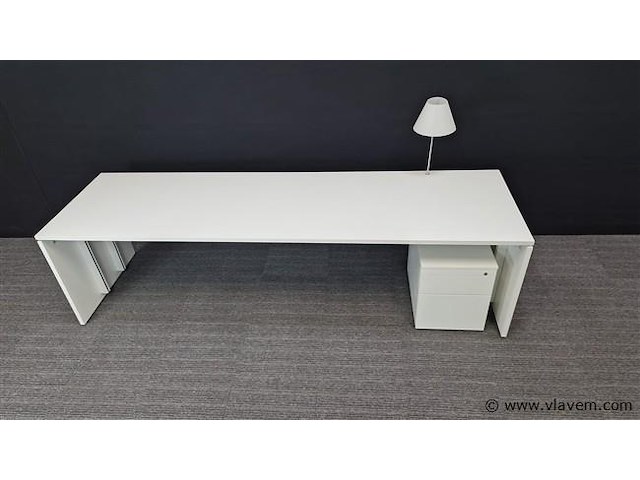 Directiebureau fantoni - afbeelding 6 van  12