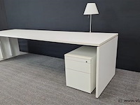 Directiebureau fantoni - afbeelding 9 van  12