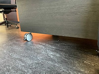 Directiebureau + vergadertafel - afbeelding 3 van  12