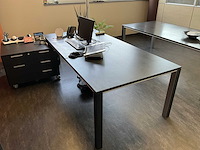 Directiebureau + vergadertafel