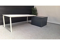 Directiebureau - afbeelding 14 van  15