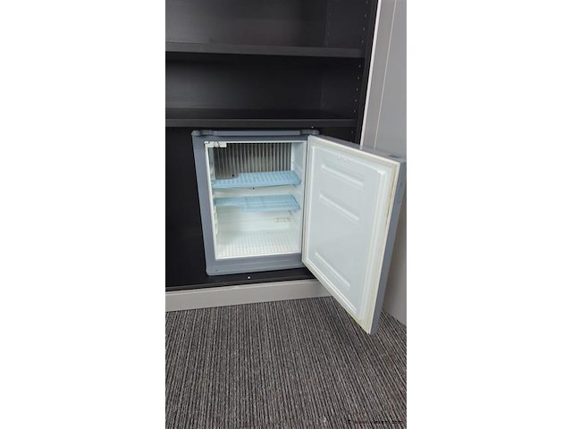 Directiekamer inrichting bulo h2o - afbeelding 8 van  26