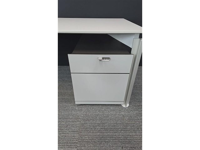 Directiekamer inrichting bulo h2o - afbeelding 26 van  26