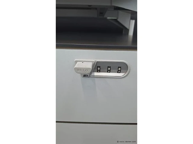 Directiekamer inrichting bulo h2o - afbeelding 3 van  26