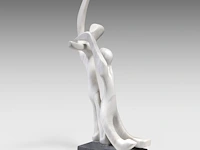 Dirk de middeleer (1954), two figures, 1982, marble sculpture 110 cm. (43.31 in.) - afbeelding 2 van  7