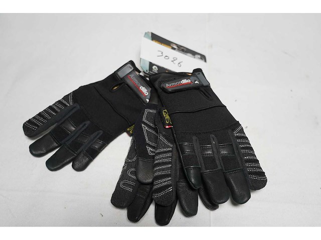 Dirtyrigger - set of armordillo gloves - afbeelding 1 van  1