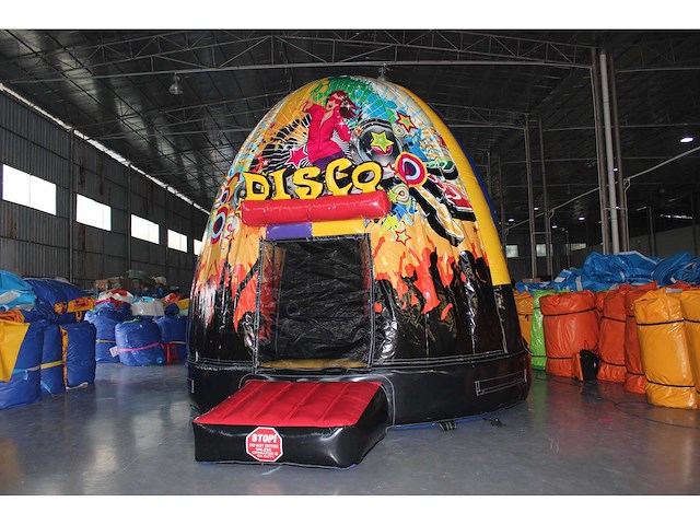 Disco springkasteel + glijbaan (excl. blower) - afbeelding 2 van  4