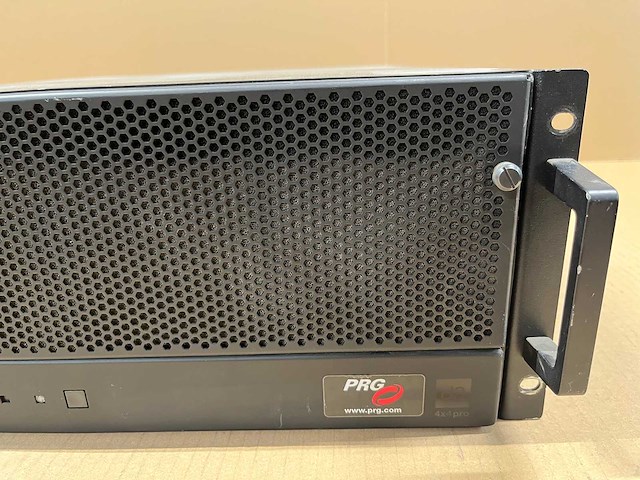 Disguise 4x4 pro server - needs repair - afbeelding 3 van  6