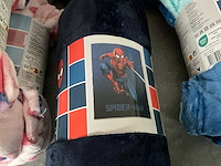 Disney home assorti fleece plaids 130 x 160 cm (15x) - afbeelding 12 van  13