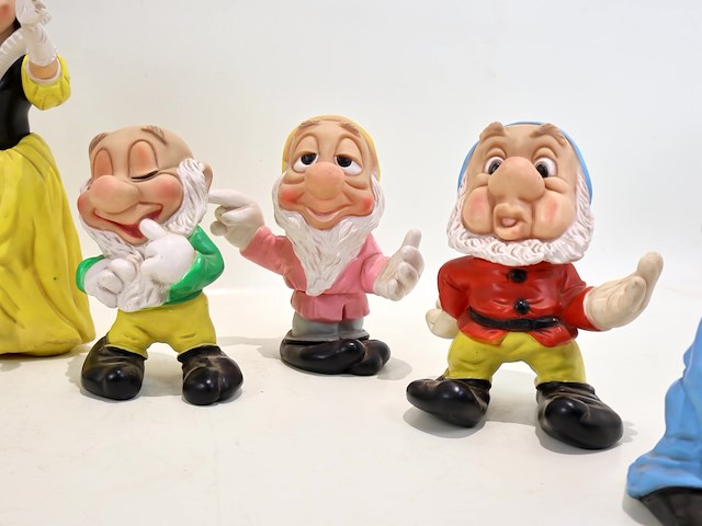 Disney sneeuwwitje en zeven dwergen - afbeelding 7 van  11