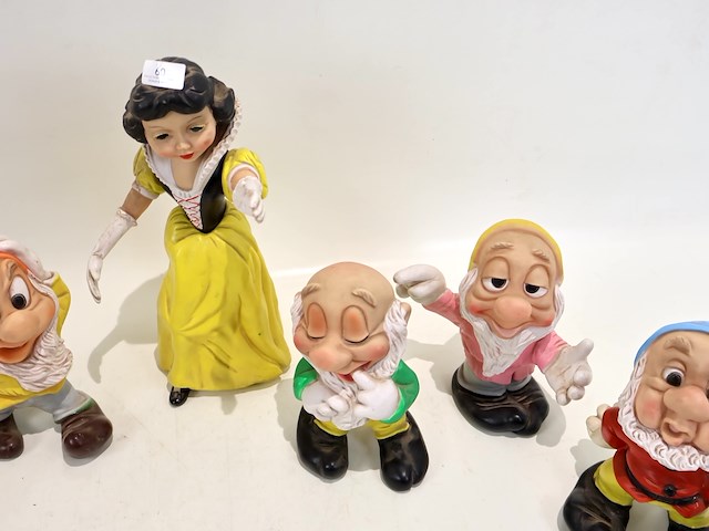 Disney sneeuwwitje en zeven dwergen - afbeelding 10 van  11