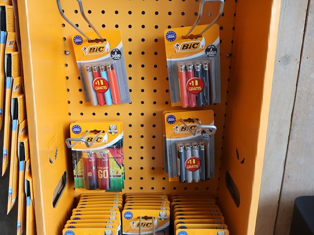 Display bic met inhoud - afbeelding 3 van  6