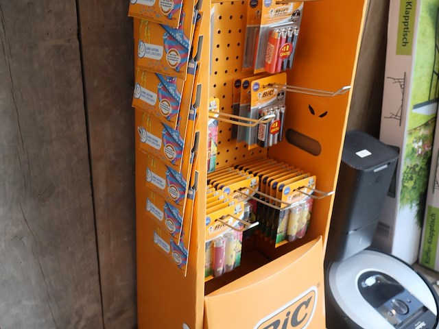 Display bic met inhoud - afbeelding 5 van  6