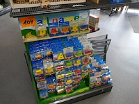 Display met gekleurde letterstreintjes - afbeelding 1 van  4