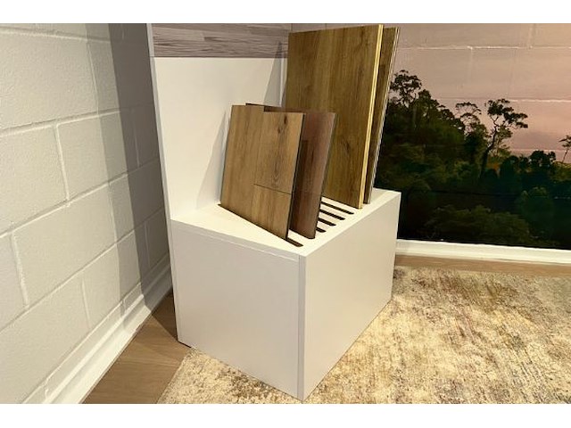 Display - afbeelding 2 van  3