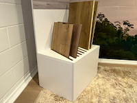 Display - afbeelding 2 van  3