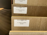 Display - afbeelding 3 van  4