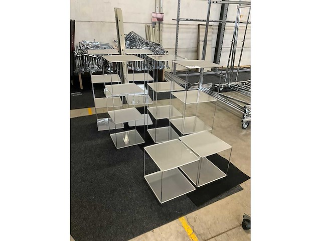 Displayzuilen/staanders (5x) - afbeelding 7 van  7