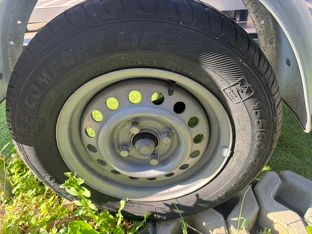 Dissel aanhangwagen met snelheidsbord - afbeelding 11 van  17