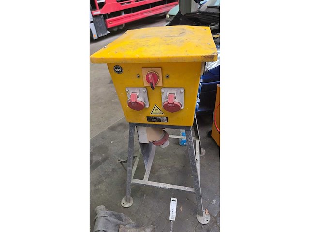 Distributeur d'électricité de chantier mobile - afbeelding 1 van  6