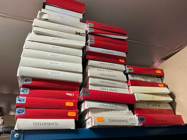 Distributieriem (390x) - afbeelding 1 van  5