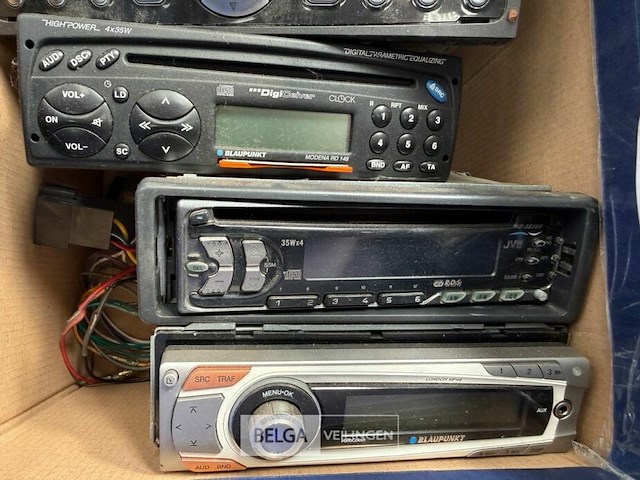 Div autoradio's - afbeelding 4 van  4