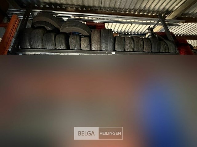 Div banden met en zonder velg (±18st) - afbeelding 2 van  4