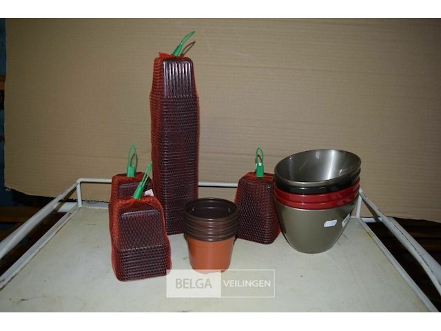 Div bloempotjes - afbeelding 1 van  3