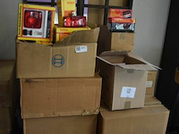 Div bosh lampen en rem lichten - afbeelding 1 van  6