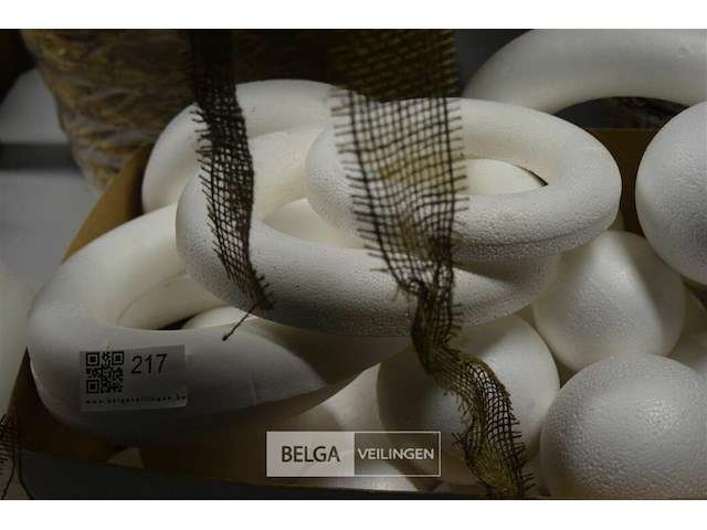 Div knutsel decoratie - afbeelding 3 van  5