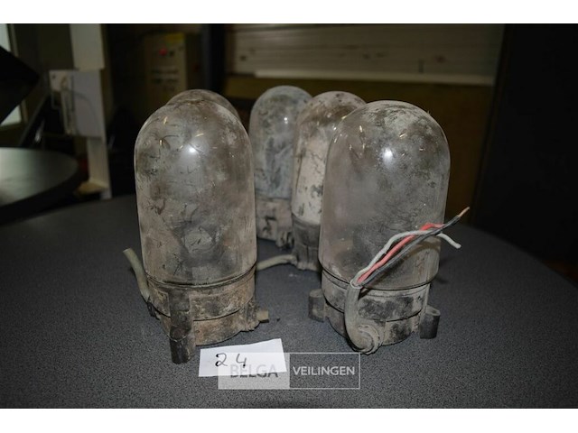 Div lampen - afbeelding 1 van  3