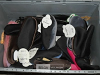 Div maten sloffen - afbeelding 1 van  4