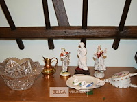 Div porselijnen deco en kristallen kom, koperen vaasje