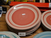 Div. service 17 borden, 7 soepkommen eb 6 dessertbordjes - afbeelding 4 van  5