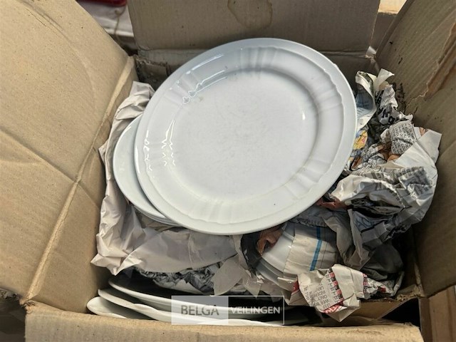 Div servies - afbeelding 1 van  1