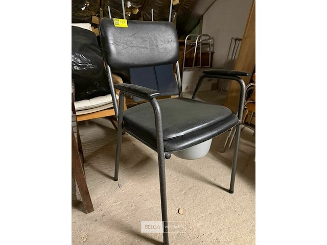 Div stoelen - afbeelding 1 van  1