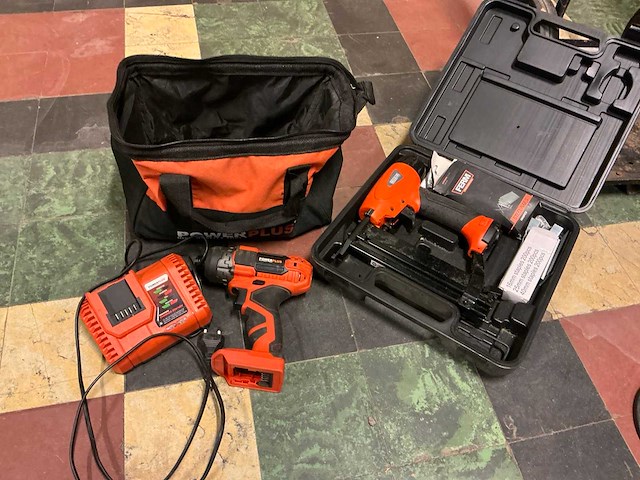 Divers aannemersmateriaal (2x) - afbeelding 1 van  7