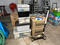 Divers aannemersmateriaal - afbeelding 1 van  10