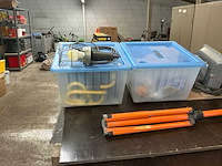 Divers aannemersmateriaal - afbeelding 2 van  8