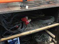 Divers aannemersmateriaal - afbeelding 5 van  8