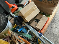 Divers aannemersmateriaal - afbeelding 11 van  11