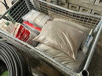 Divers aannemersmateriaal - afbeelding 7 van  11