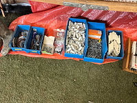 Divers aannemersmateriaal - afbeelding 8 van  17