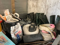 Divers aannemersmatriaal - afbeelding 12 van  12