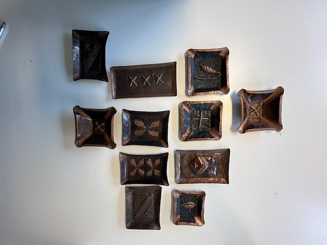 Divers afrikaans handwerk - afbeelding 1 van  4